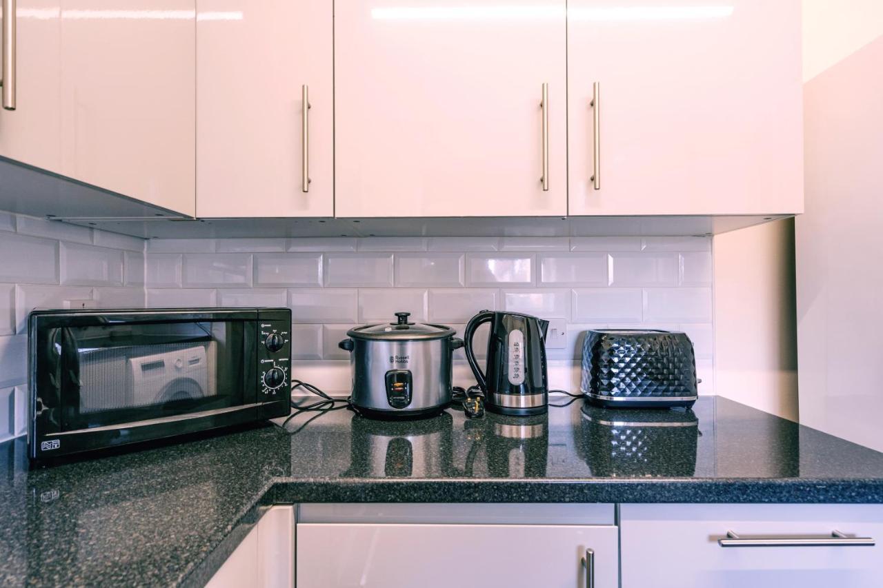 Modern 2 Bed House- Free Parking And Close To The Centre Bristol Zewnętrze zdjęcie